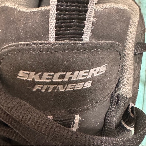 Skechers Men's Black Leather Shape Ups Size 10.5 - Picture 8 of 10